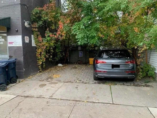 171 Harbord St, Toronto, ON