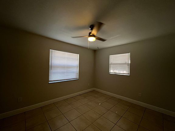 4th image of 2301 Saint Lucie Blvd