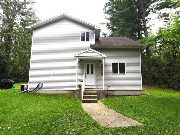 2419 S Crissey Rd, Monclova, OH 43542