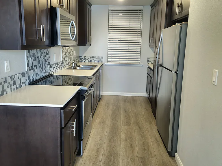 225 Cypress Ave - Marina — Photo 1