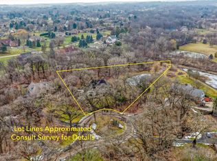 41W895 Hunters Rdg, St Charles, IL 60175