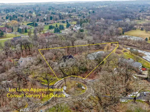 41W895 Hunters Rdg, St Charles, IL 60175