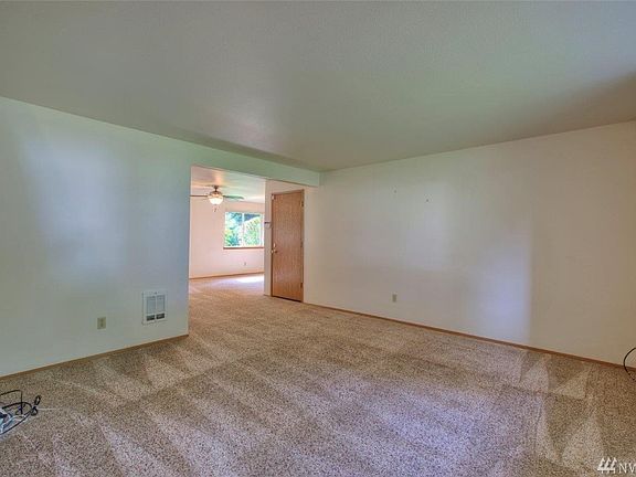 Spacious family room upon entry 