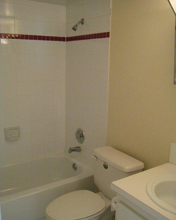 1st image of 854 NW 87th Ave APT 503