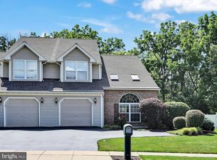 742 Maria Ave, Sinking Spring, PA 19608