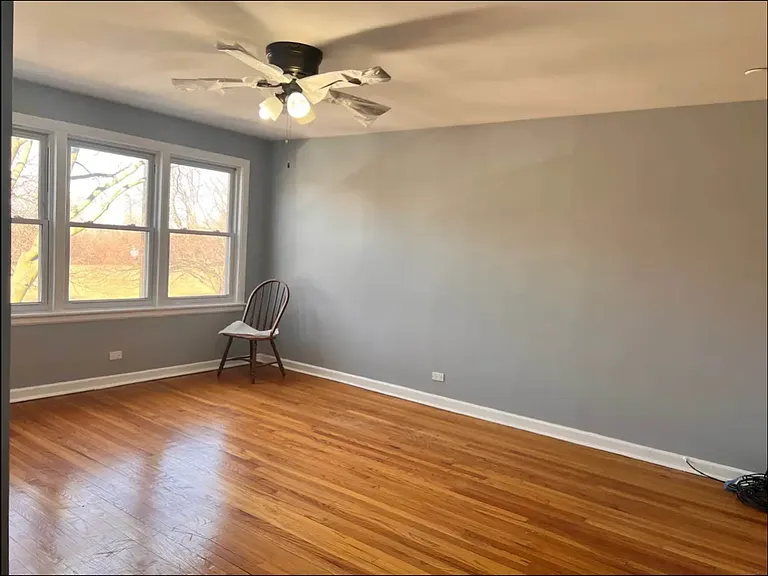 6233 N Kedzie Ave #2N — Photo 3