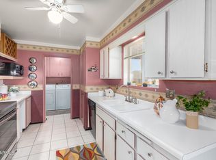 10523 W Lehigh Ct, Sun City, AZ 85351