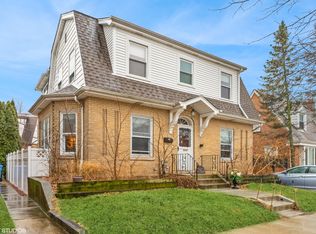 6337 W Holbrook St, Chicago, IL 60646