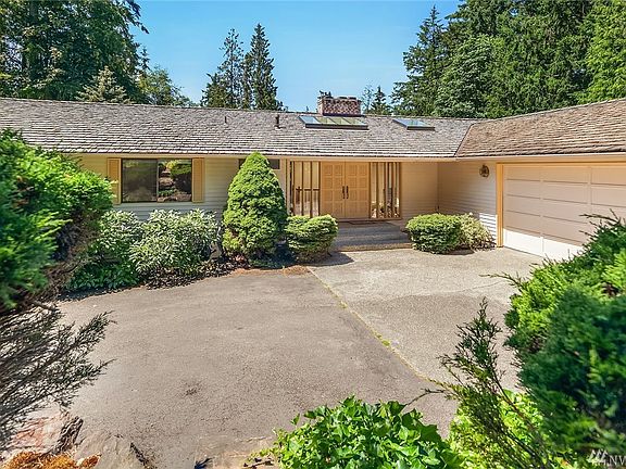 2nd image of 3609 142nd Pl NE