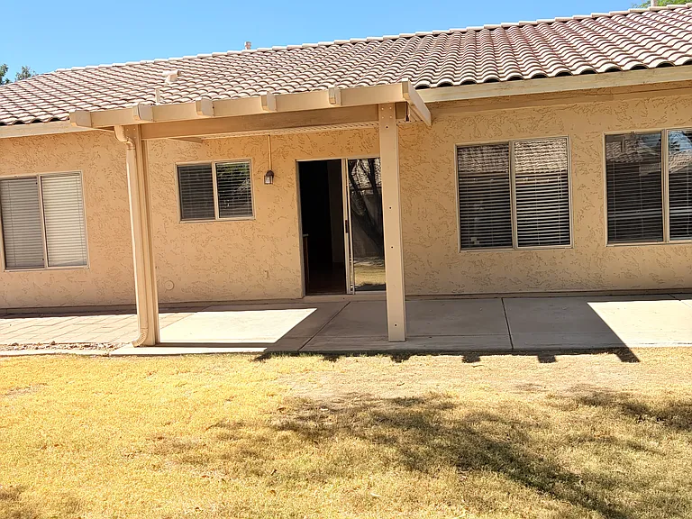 1042 E Canyon Way — Photo 52