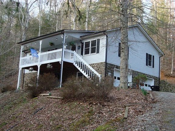 2nd image of 2270 Nature Ln