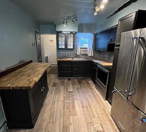 5th image of 2020 N Darien St