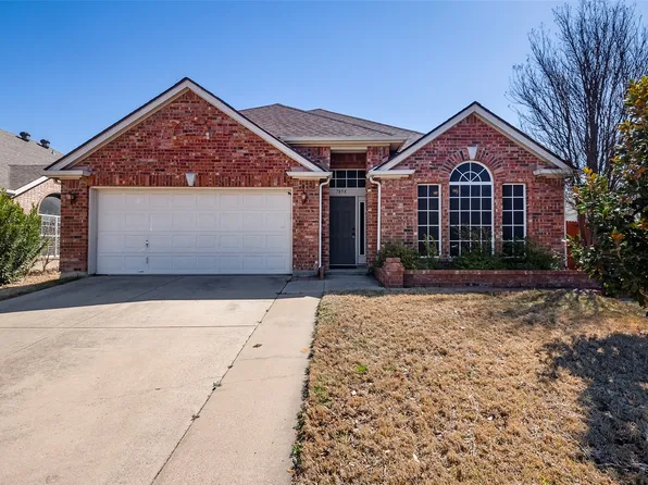 7858 Park Falls Ct, Fort Worth, TX 76137