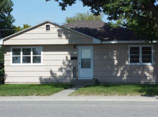 619 Washakie Ave, Worland, WY 82401