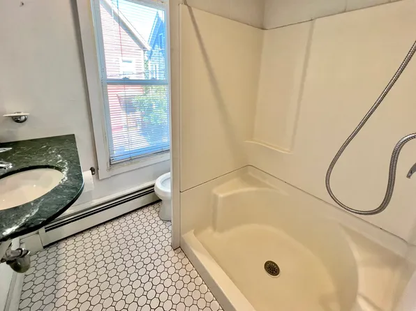 30 Fairmont Ave #2, Cambridge, MA 02139