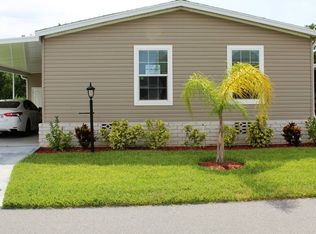 400 Siberian Cypress Cir, Haines City, FL 33844