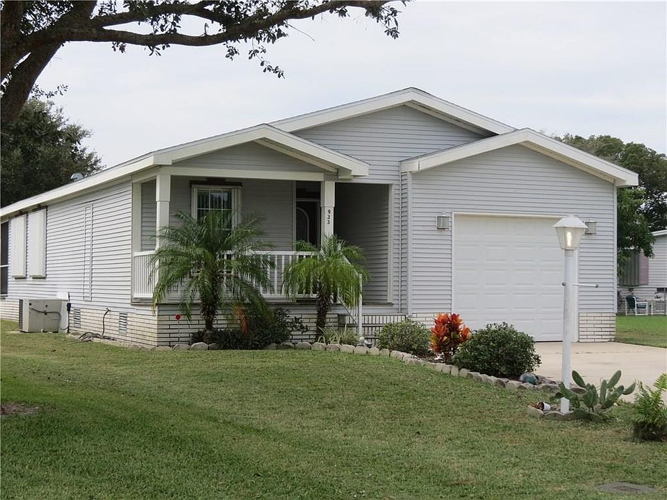 1st image of 933 Laurel Cir