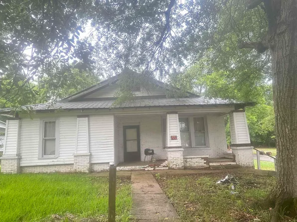 204 S Park Ave, El Dorado, AR 71730