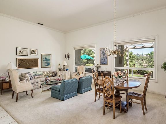 5th image of 4554 Scenic Dr