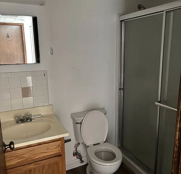 104 N 27th St #4 — Photo 2