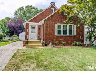 1717 S Lincoln Ave, Springfield, IL 62704