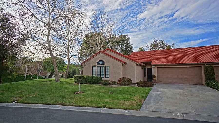 1st image of 26230 Rainbow Glen Dr