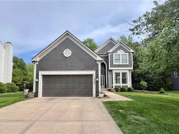 12705 W 125th St, Overland Park, KS 66213