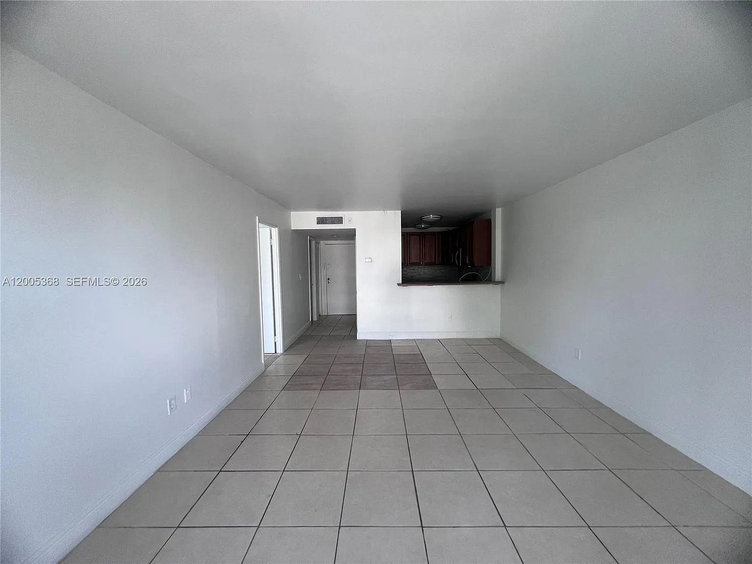 Montecarlo Condo — Photo 4