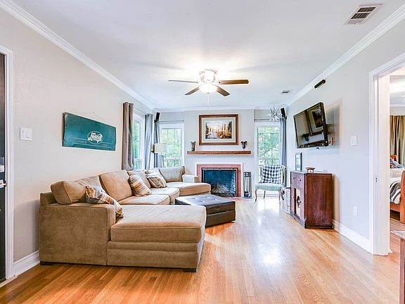 5th image of 2401 W Avenue J