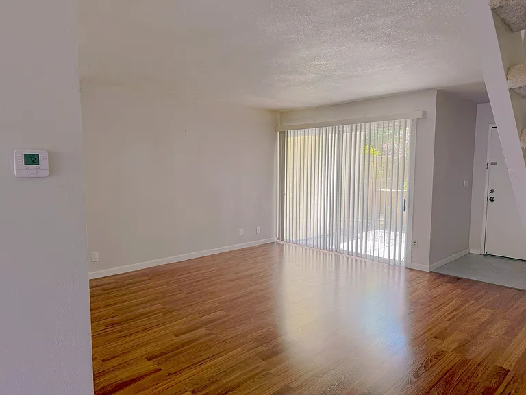 1808 Pomar Way — Photo 3