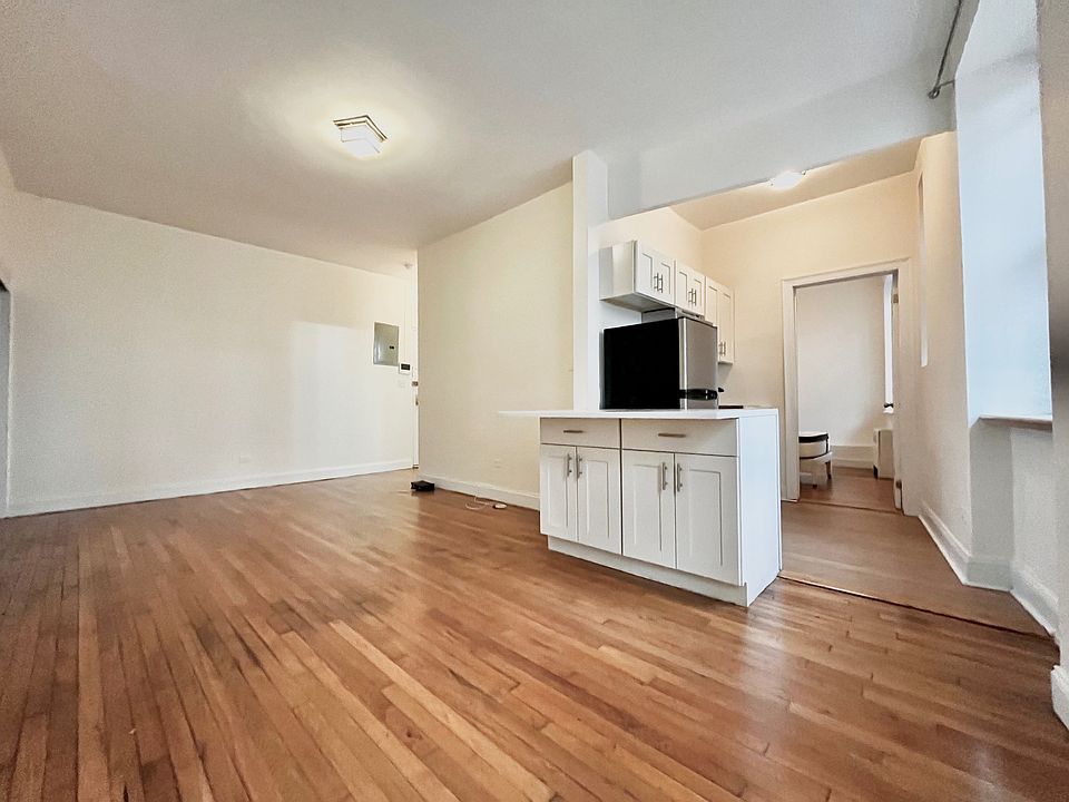 1st image of 235 W 103rd St APT 5E