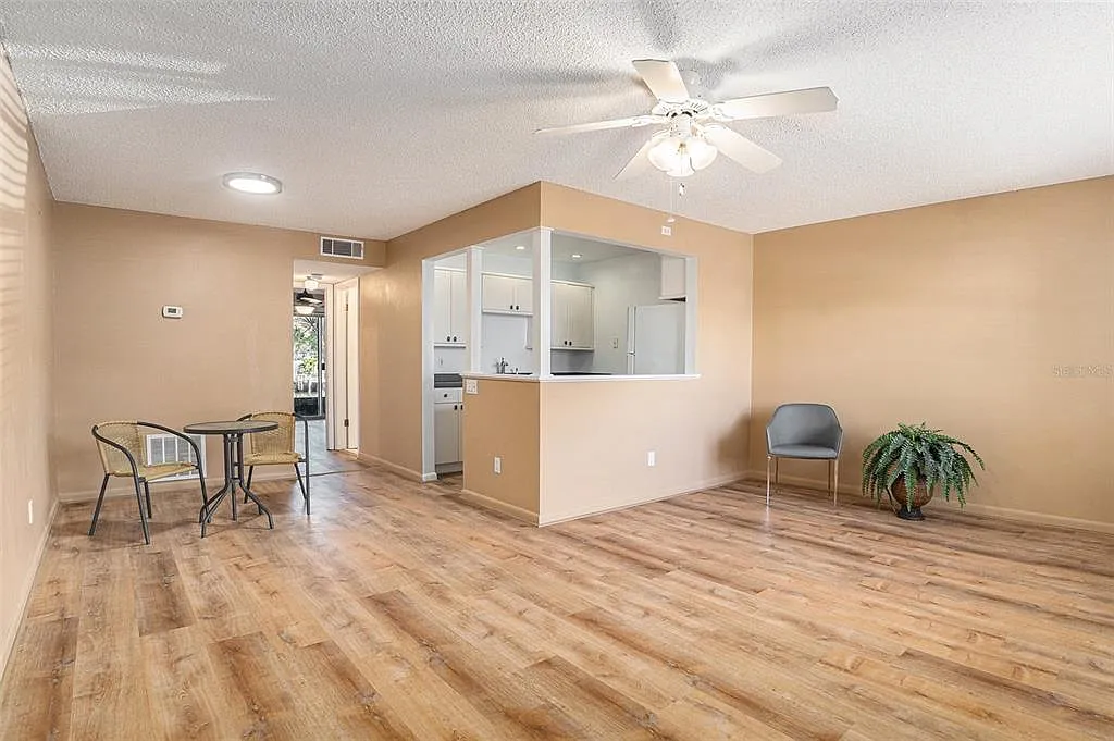 1 bed, 1.0 bath, 760 sqft, $1,400 — Photo 4