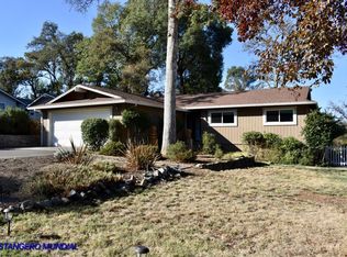 12819 Torrey Pines Dr, Auburn, CA 95602