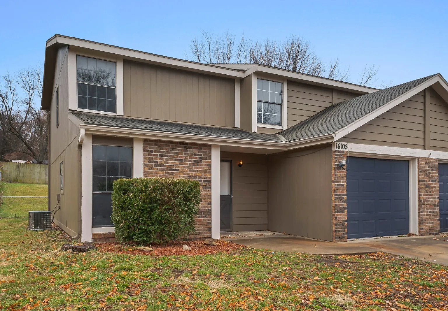 3 bed, 2.5 bath, 1440 sqft, $1,950 — Photo 3
