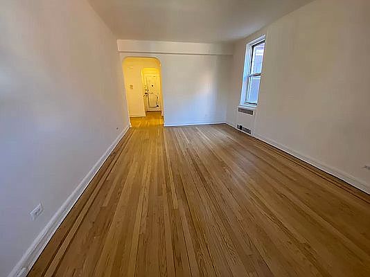 5th image of 83-43 118th St #5W
