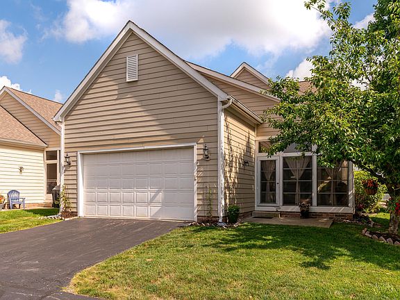 4th image of 6145 Renwell Ln #111