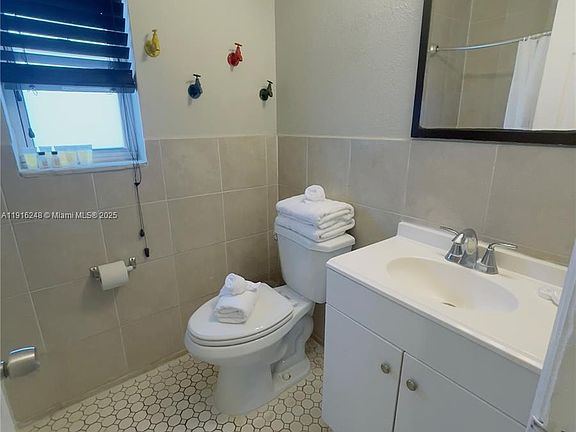 3rd image of 7710 Harding Ave #412