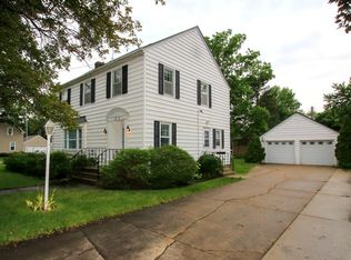 570 Mooers Ave SE, Cokato, MN 55321