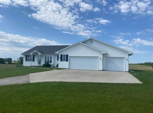 167 County Road C, Oshkosh, WI 54904
