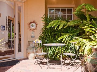 9715 W Maiden Ct, Vero Beach, FL 32963