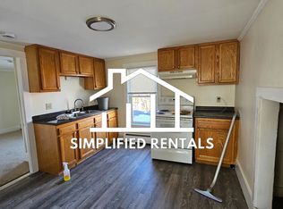 41 Grove St #6, Farmington, NH 03835