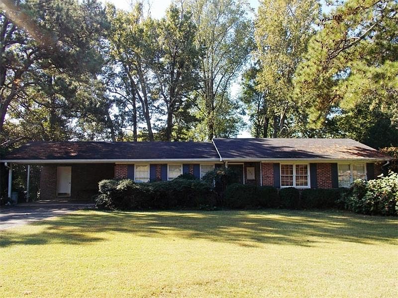 1st image of 604 Cambridge Dr