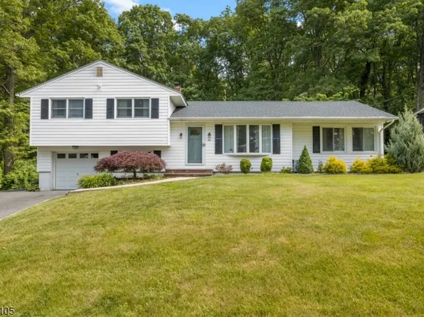 56 Sanford Dr, Randolph Twp., NJ 07869
