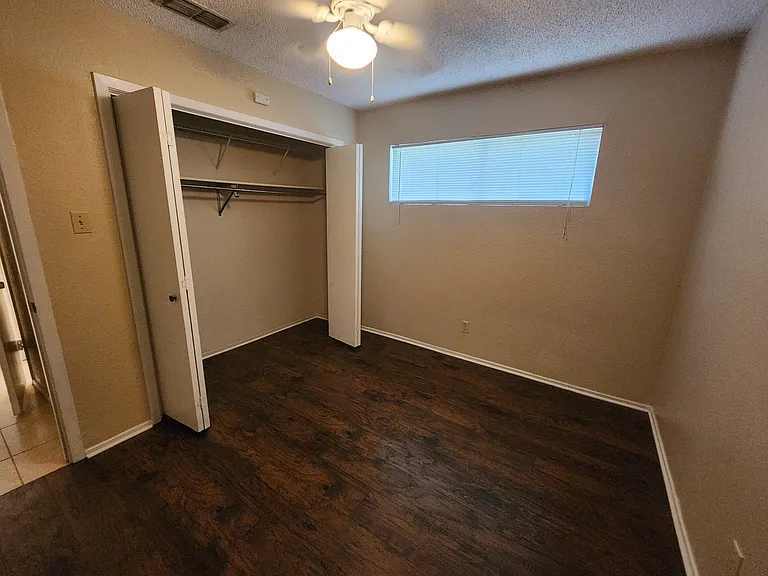 610 Genard St #A — Photo 15
