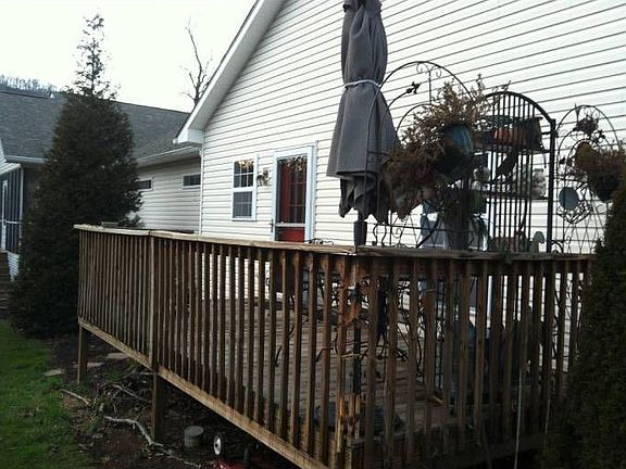 Rear deck