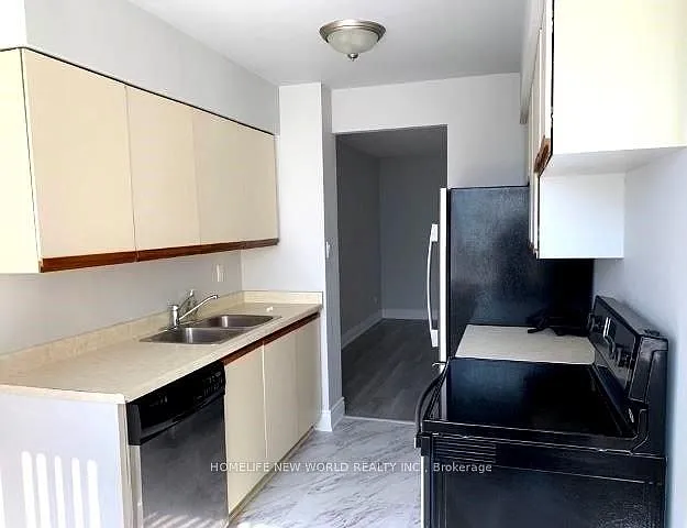 633 Bay St #2613 — Photo 18