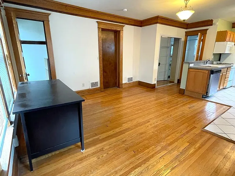 1338 Washtenaw Ave — Photo 33