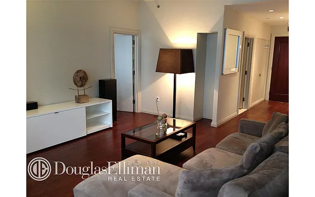 Rented by Douglas Elliman | media 17