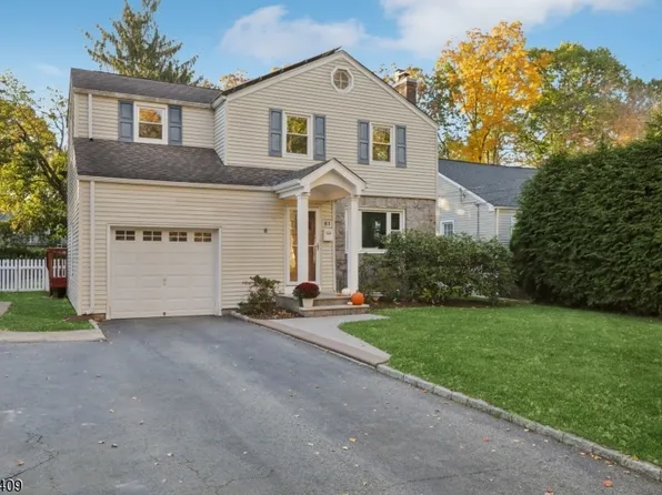 61 Hazel Ave, Livingston Twp., NJ 07039