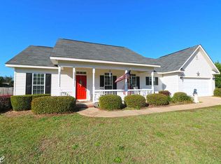 142 Crystal Ridge Cir, Byron, GA 31008